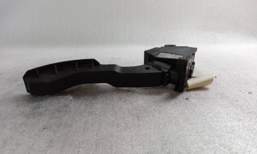 PEDAL ACELERADOR TOYOTA AURIS (E15) 
