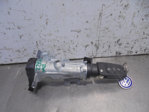 CONMUTADOR DE ARRANQUE VOLKSWAGEN POLO V (6R1) 