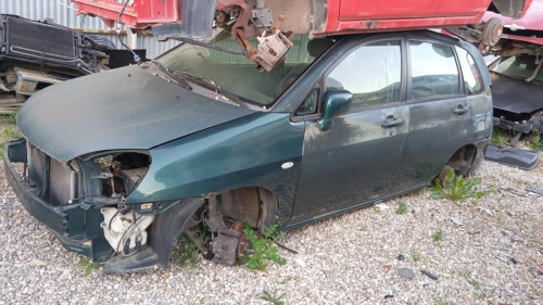  SUZUKI LIANA (RH/ER) 