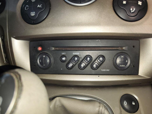 SISTEMA AUDIO / RADIO CD Renault SCENIC II (JM) 