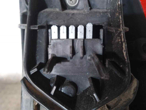PILOTO TRASERO DERECHO Opel CORSA C 