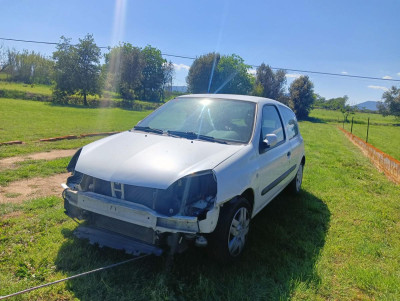 RENAULT CLIO II FASE II (B/CB0)