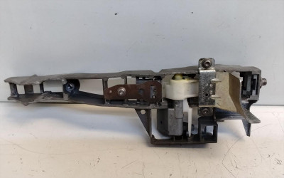 SOPORTE MANETA EXTERIOR DELANTERA IZQUIERDA, PEUGEOT, 5008