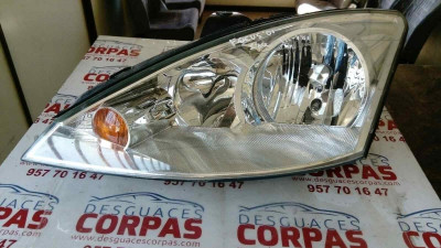 FARO IZQUIERDO, Ford, FOCUS BERLINA (CAK)