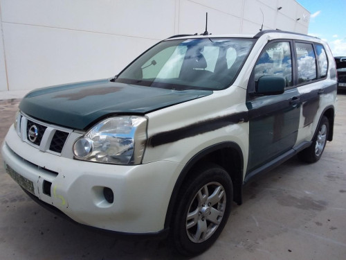 NISSAN X-TRAIL (T31) — vehículo donante para recambios 