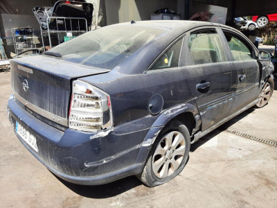 OPEL VECTRA C BERLINA