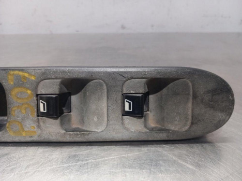  MANDO ELEVALUNAS DELANTERO IZQUIERDO Peugeot 307 BERLINA (S2) 