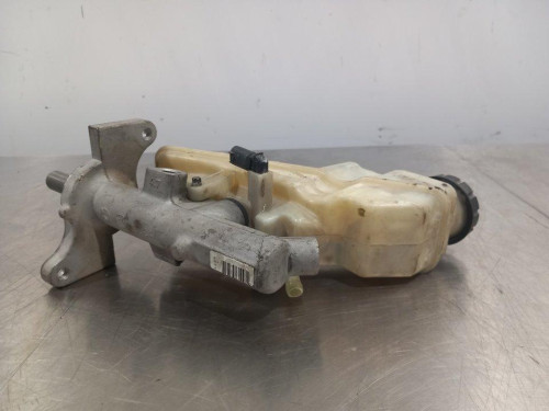 BOMBA FRENO TOYOTA COROLLA (E12) 