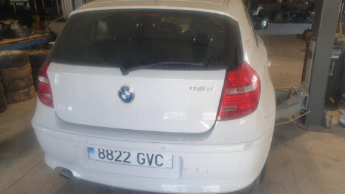 BMW SERIE 1 BERLINA (E81/E87) — vehículo donante para recambios 