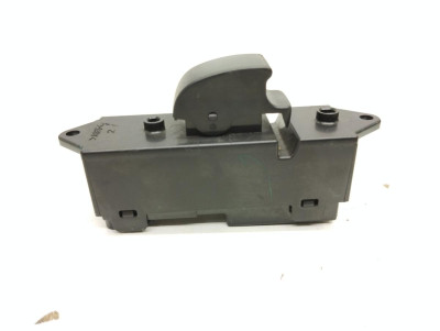 MANDO ELEVALUNAS DELANTERO DERECHO, MITSUBISHI, OUTLANDER (CW0)