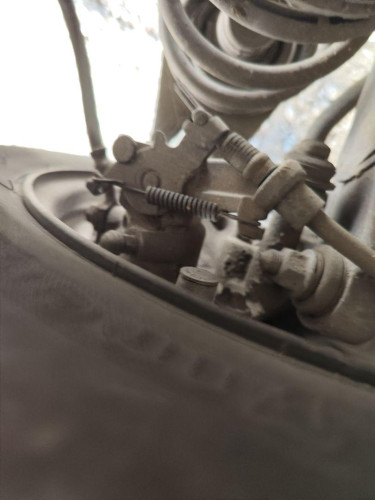 PINZA DE FRENO TRASERA DERECHA used