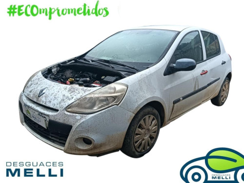 RENAULT CLIO III — vehículo donante para recambios 