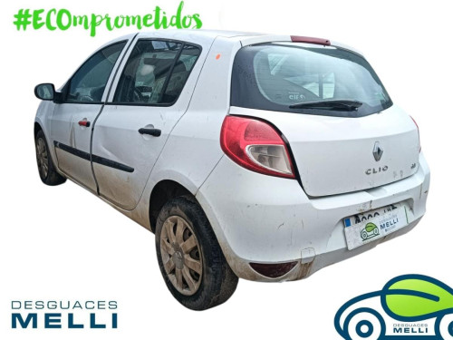RENAULT CLIO III — vehículo donante para recambios 