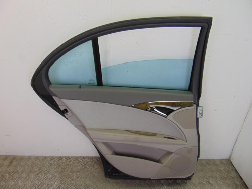 PUERTA TRASERA IZQUIERDA de segunda mano