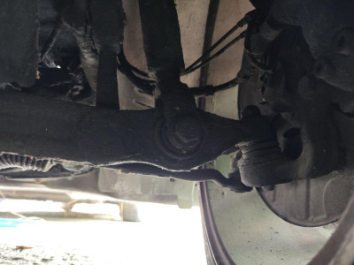 BRAZO SUSPENSION DELANTERO DERECHO