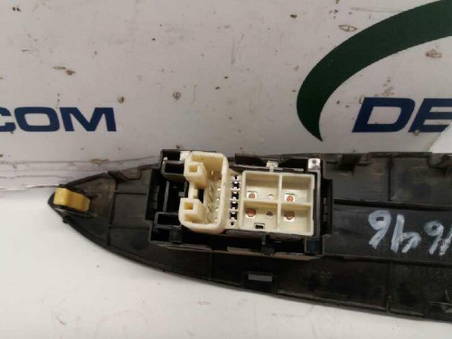  MANDO ELEVALUNAS TRASERO DERECHO, TOYOTA, RAV4 (A3) 