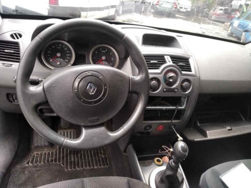  RENAULT MEGANE II BERLINA 5P 