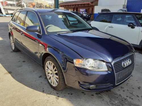  AUDI A4 AVANT (8E) 