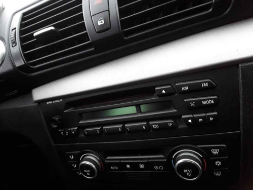 SISTEMA AUDIO / RADIO CD BMW SERIE 1 BERLINA (E81/E87) 