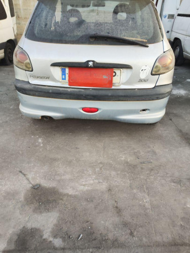 PARAGOLPES TRASERO Peugeot 206 