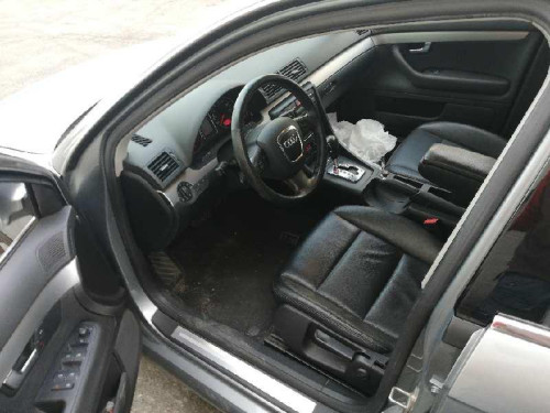 AUDI A4 AVANT (8E) — vehículo donante para recambios 