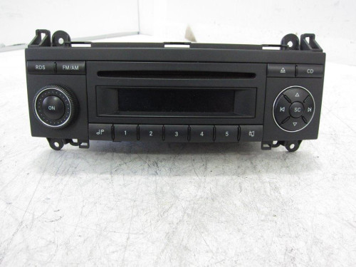 SISTEMA AUDIO / RADIO CD 