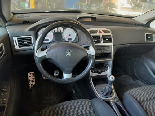 PEUGEOT 307 CC CABRIO-COUPÉ (S1)(10.2003) — автомобиль-донор на запчасти 