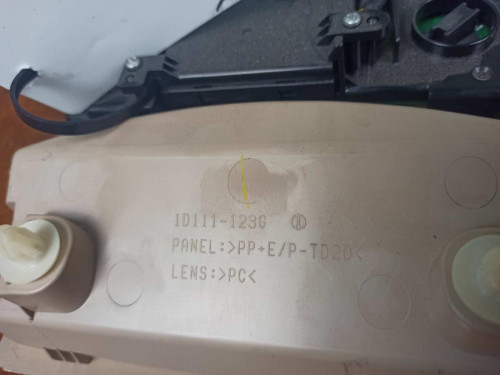 LUZ INTERIOR TOYOTA LAND CRUISER (J15) 