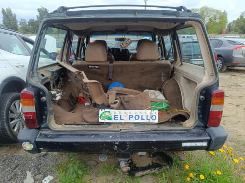  JEEP CHEROKEE (J) 