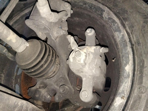 PINZA DE FRENO DELANTERA IZQUIERDA FORD FIESTA (CNN) 