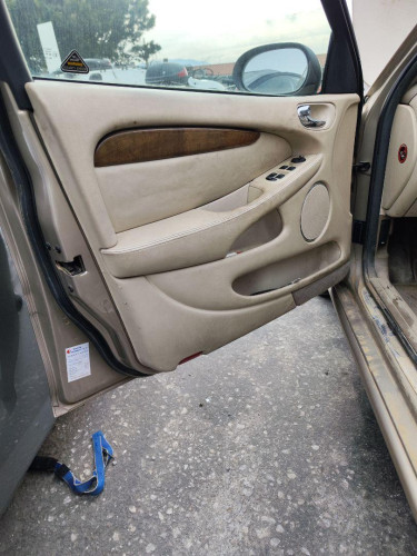 GUARNECIDO PUERTA DELANTERA IZQUIERDA Jaguar X-TYPE 