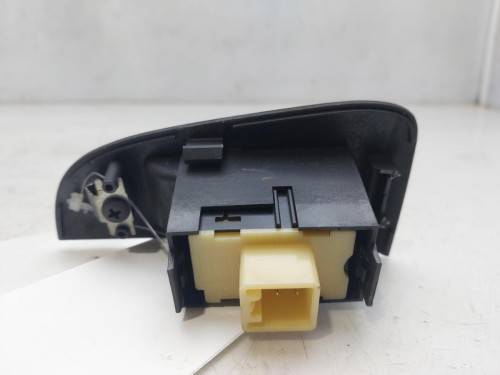  MANDO ELEVALUNAS TRASERO DERECHO Toyota AVENSIS BERLINA (T25) 