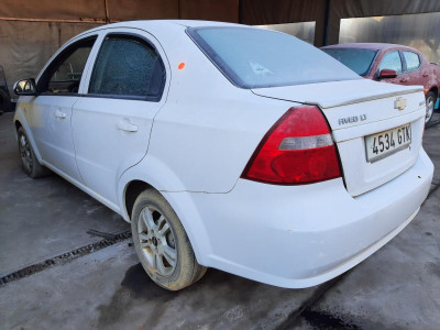 CHEVROLET AVEO BERLINA