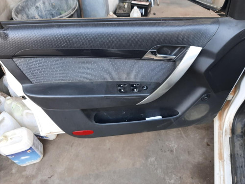  CHEVROLET AVEO BERLINA 