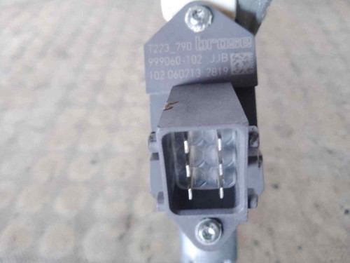 ELEVALUNAS DELANTERO DERECHO TOYOTA AVENSIS BERLINA (T25) 