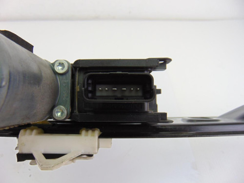 ELEVALUNAS DELANTERO DERECHO used