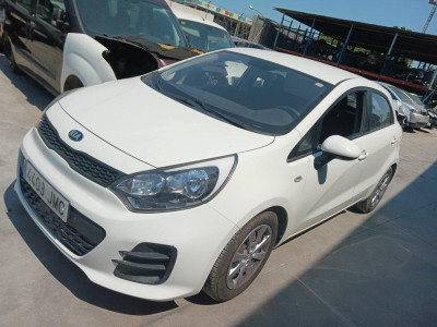 KIA RIO (UB)