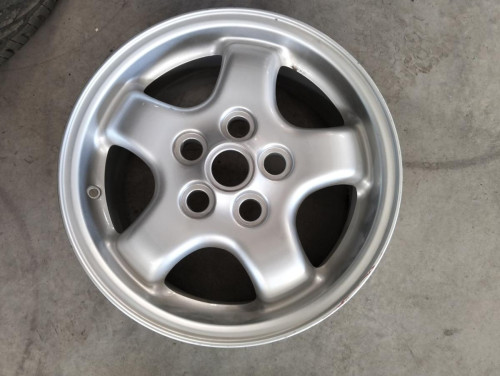LLANTA Land Rover DISCOVERY (LT) 