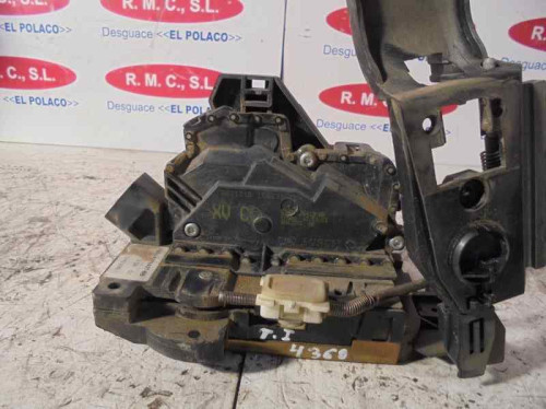  CERRADURA PUERTA TRASERA IZQUIERDA Ford FOCUS BERLINA (CAK) 