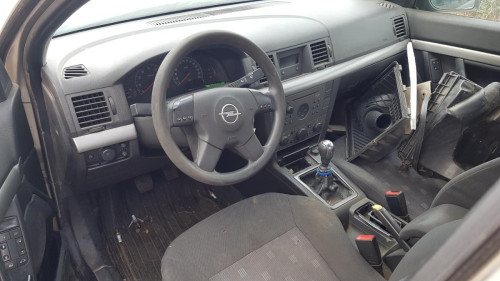 Opel Vectra C Berlina (07.2005->) — автомобиль-донор на запчасти 
