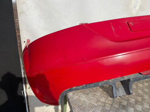 PARAGOLPES TRASERO 