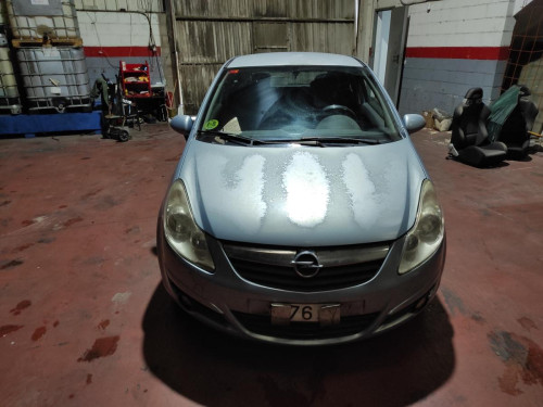 OPEL CORSA D — vehículo donante para recambios 