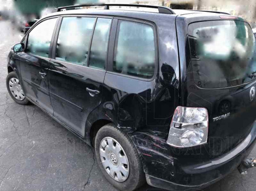  VOLKSWAGEN TOURAN (1T1) 