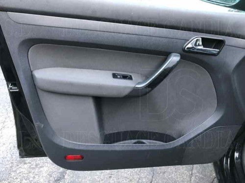  VOLKSWAGEN TOURAN (1T1) 