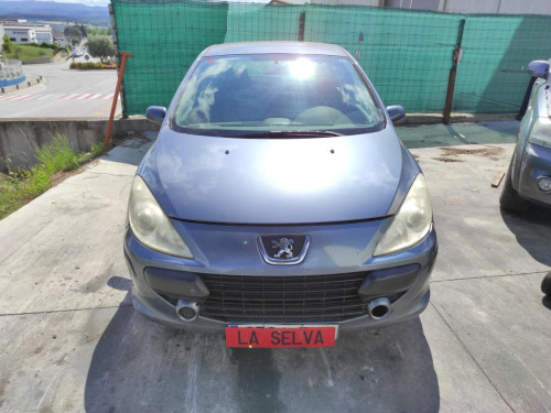 PEUGEOT 307 BERLINA (S2) — vehículo donante para recambios 
