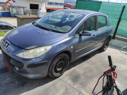 PEUGEOT 307 BERLINA (S2) — vehículo donante para recambios 