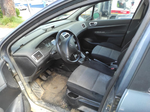 PEUGEOT 307 BERLINA (S2) — vehículo donante para recambios 