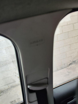 AIRBAG CORTINA DELANTERO DERECHO