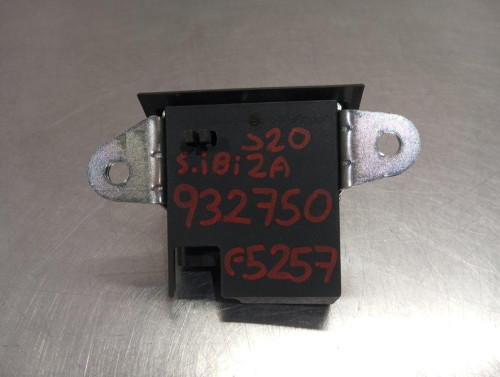 CERRADURA MALETERO / PORTON SEAT IBIZA (KJ1) 