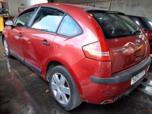 CITROEN C4 BERLINA — vehículo donante para recambios 